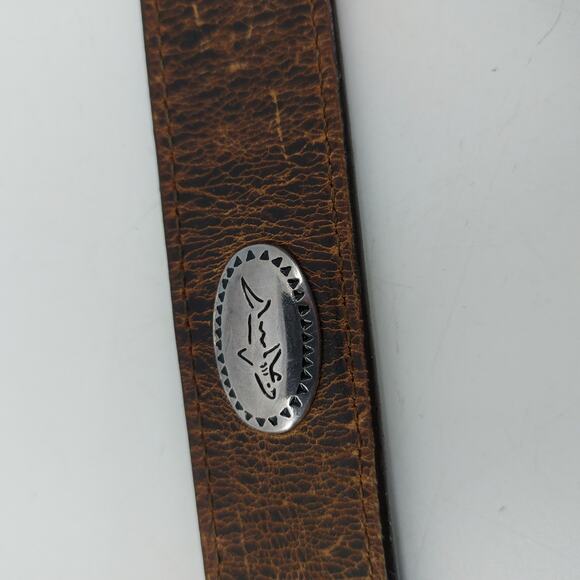 Greg Norman Men's Brown Italian Leather Belt Shark Conchos Size 40/100 - Picture 7 of 10